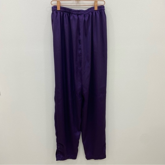 Vintage Victoria’s Secret silky purple pajama set Sz Medium - Picture 6 of 11